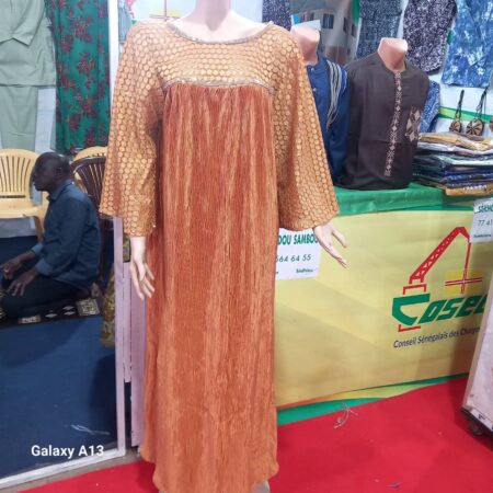 ROBE