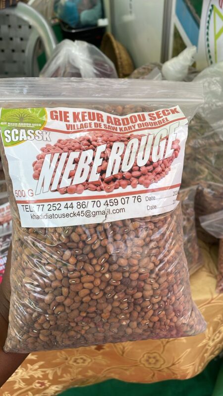 NIEBE ROUGE