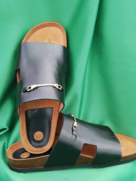 CHAUSSURE