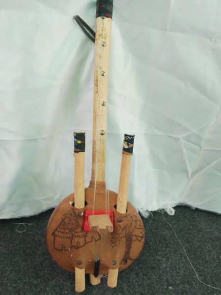 LA CORA INSTRUMENT DE MUSIQUE
